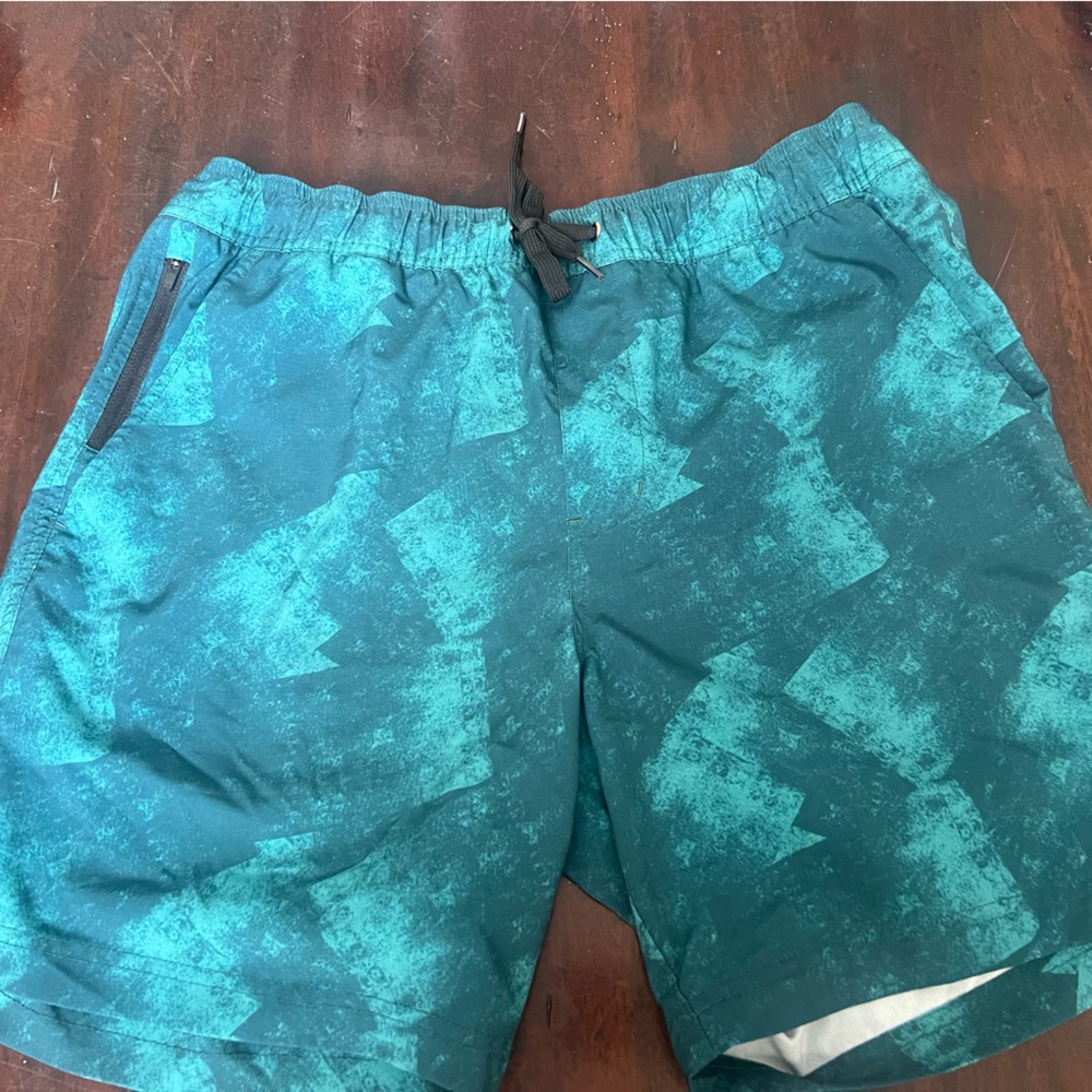 Z Zella men’s swim trunks bathing suit